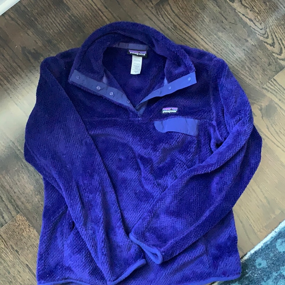 Purple size M Patagonia fleece